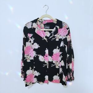 Vtg Requirements Blouse